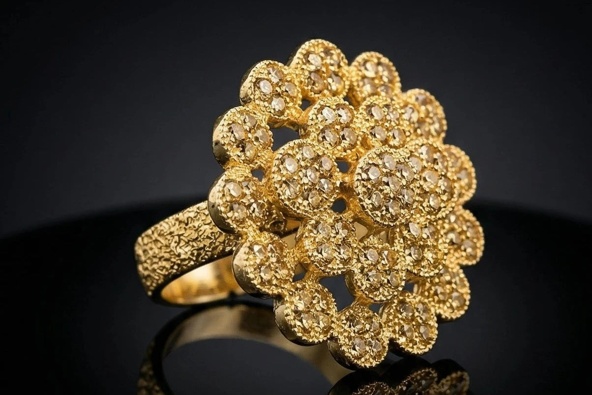 Grand Floral Halo Cluster